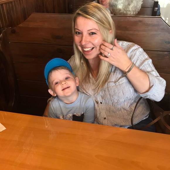 Meet your Posher, Andrea - Picture 1 of 1